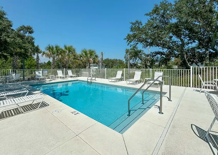 Holiday home Coastal Charm *