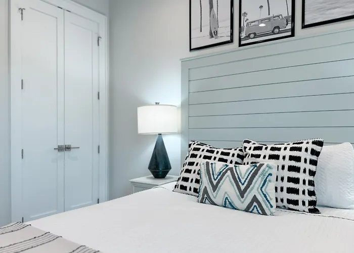 Coastal Charm * Gulf Shores